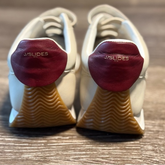 J Slides‎ NYC Lyla Sneakers Beige Leather Hook and Loop Gum Sole NEW NWOB - Picture 7 of 12